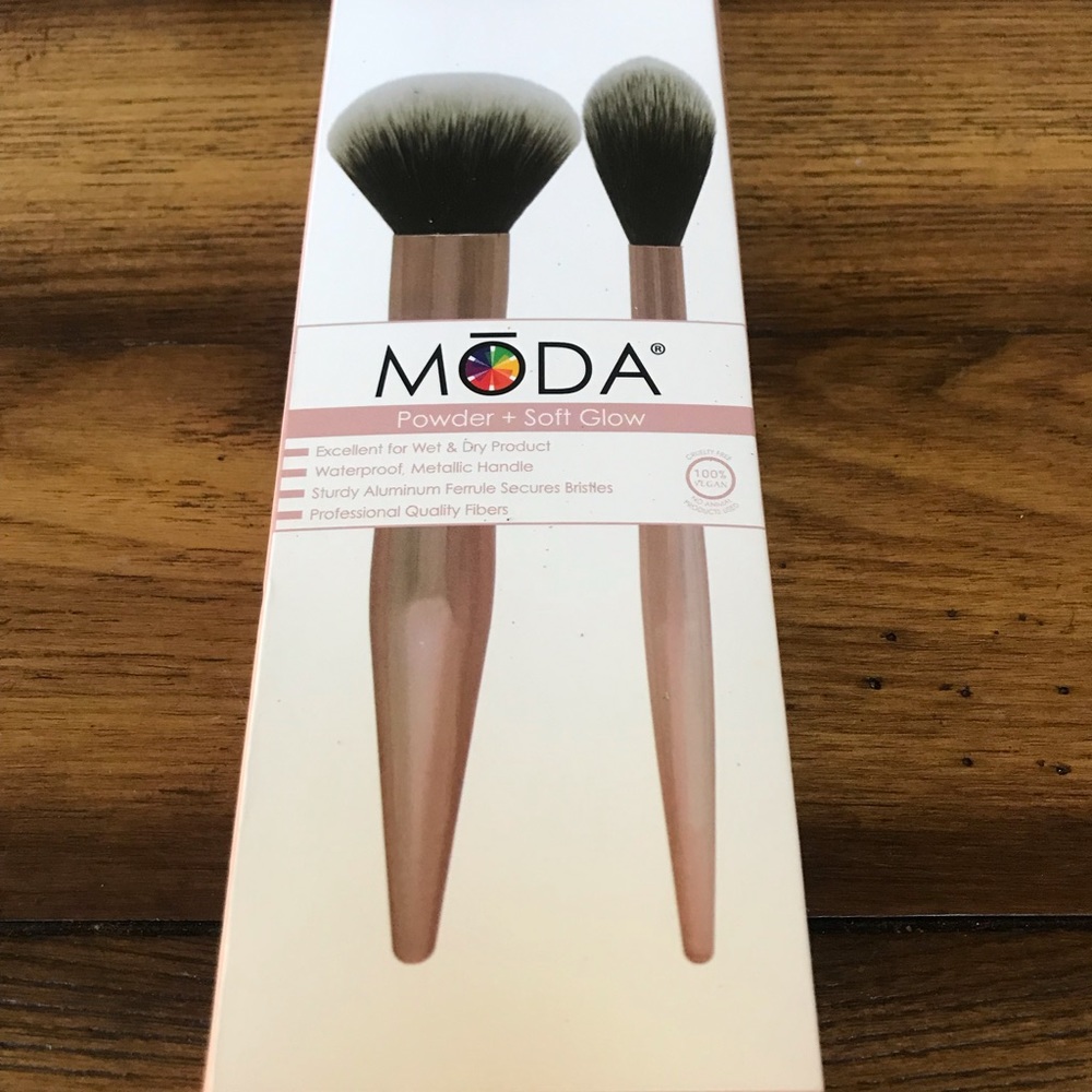 Moda Pro brush duo